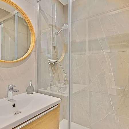 Apartment De Charme Avec Vue Sur Le Val D'allos, Parking Et Wifi Gratuit *