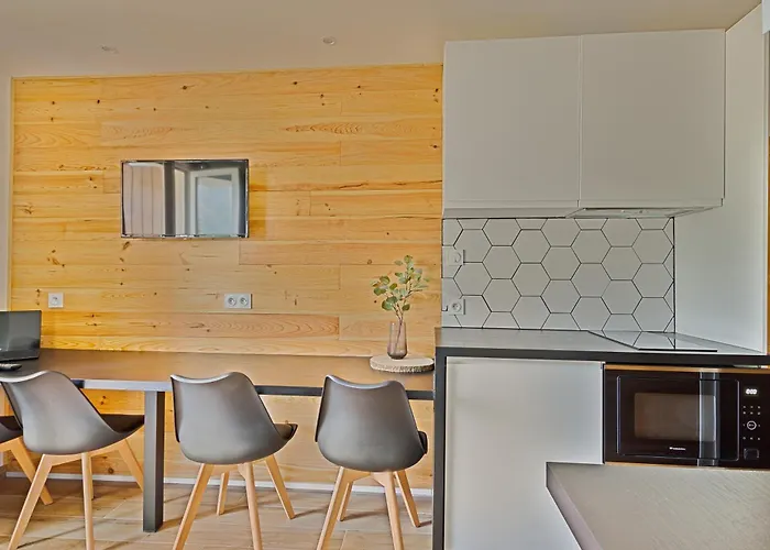 De Charme Avec Vue Sur Le Val D'allos, Parking Et Wifi Gratuit *